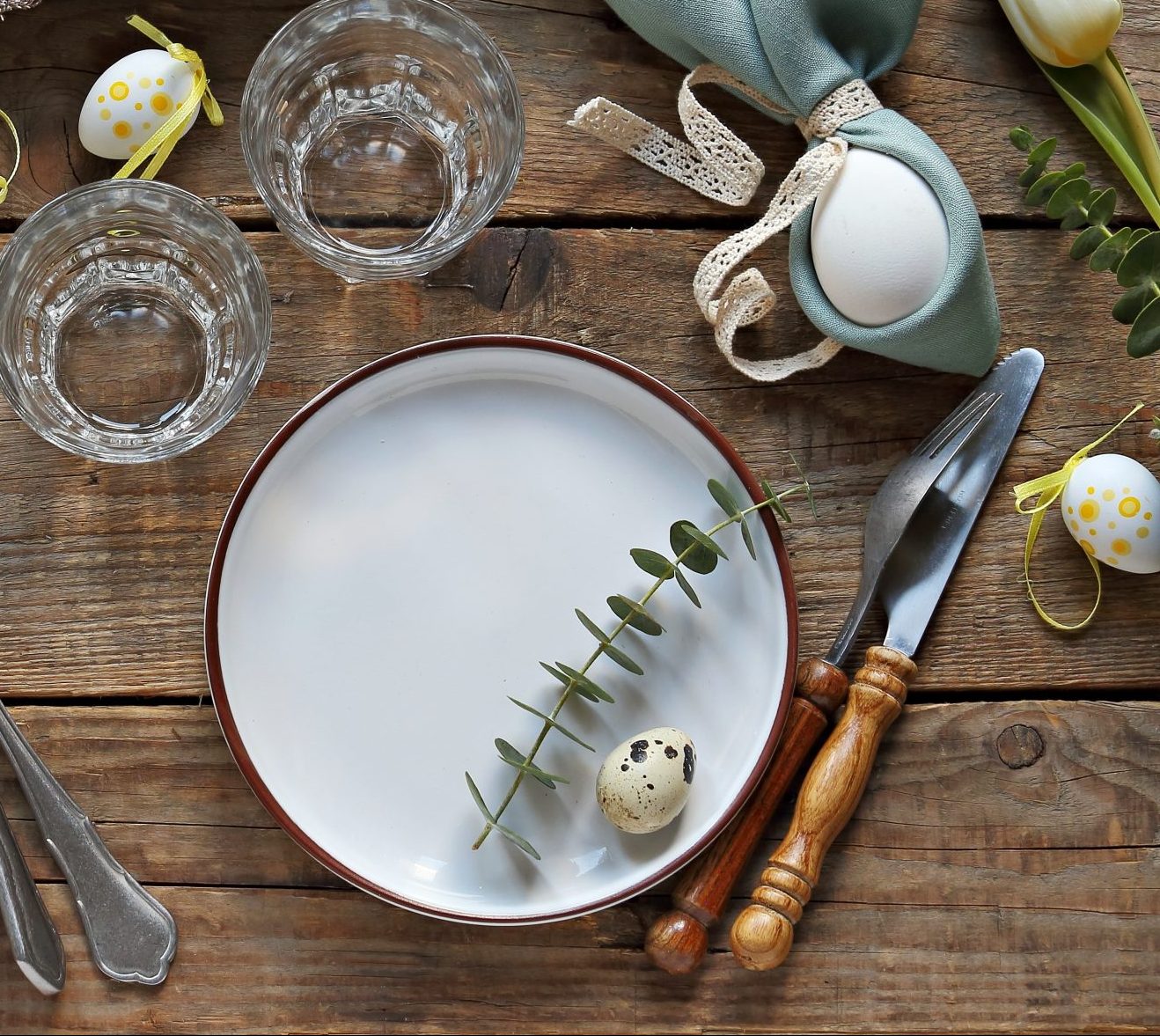 Inspiration: Die perfekte Tischdeko für deinen Osterbrunch